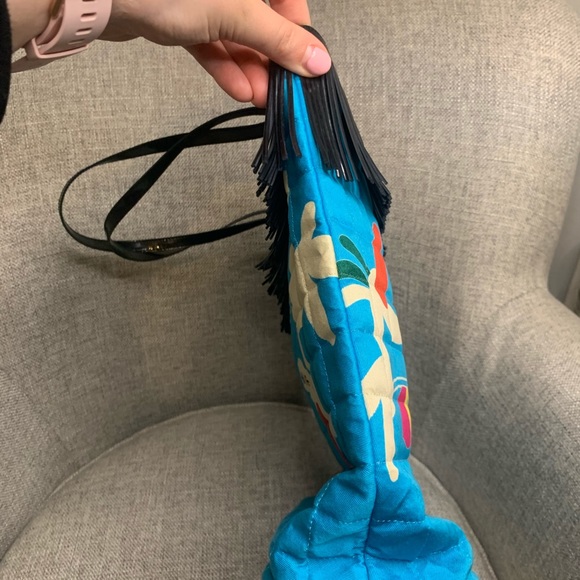 Chanel Hand Bag Light blue Canvas and Enamel Vintage Quilted Fringe Entrupy 1997 - Picture 11 of 17